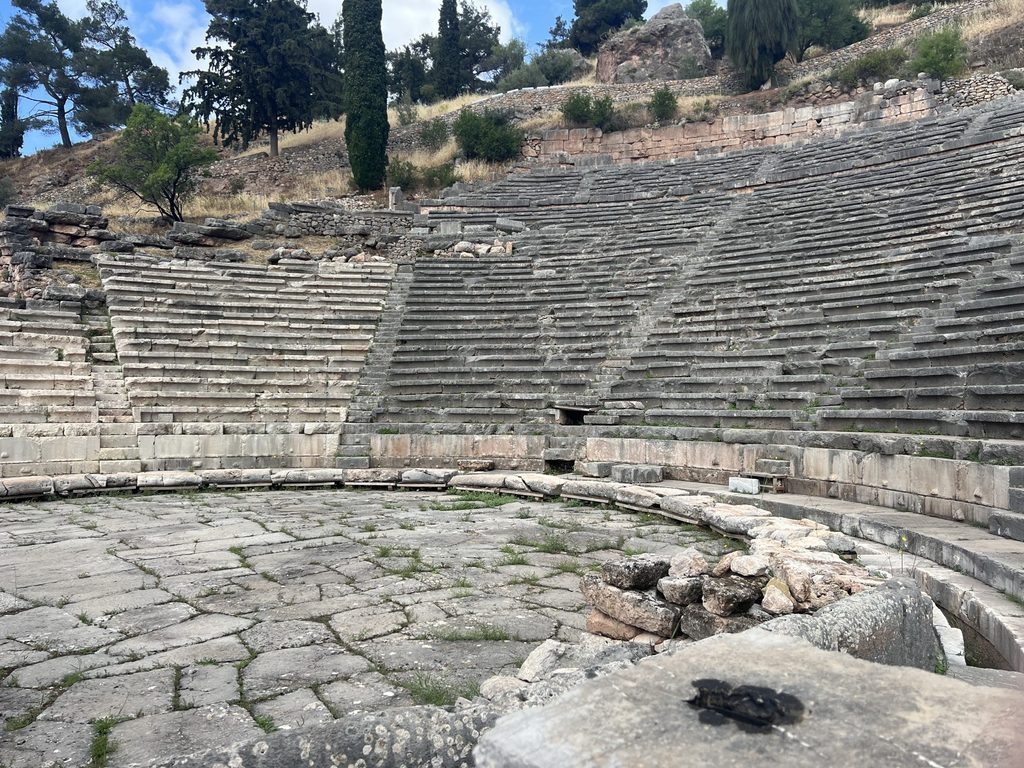 Delphi theater