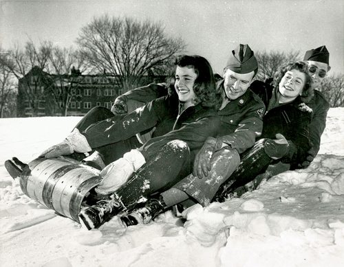 1944,-winter-sleddingimg018.jpg