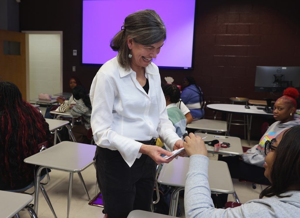 Julia Scatliff O’Grady and students in a classroom