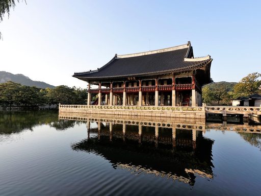 Gyeongbok Palace exterior view