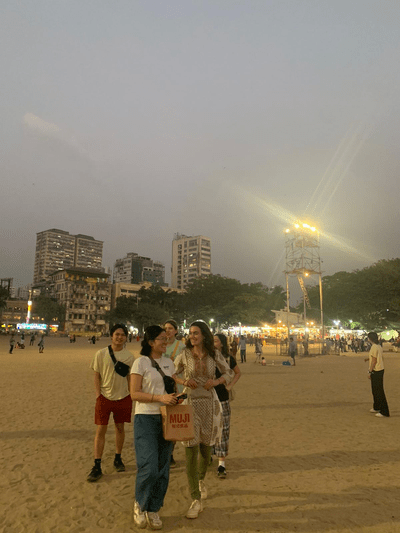 Students take an evening stroll in Mumbai